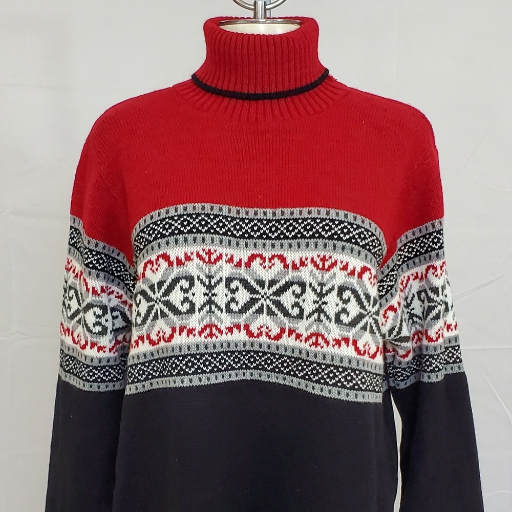 Motherhood Maternity Sweater size XL Turtleneck